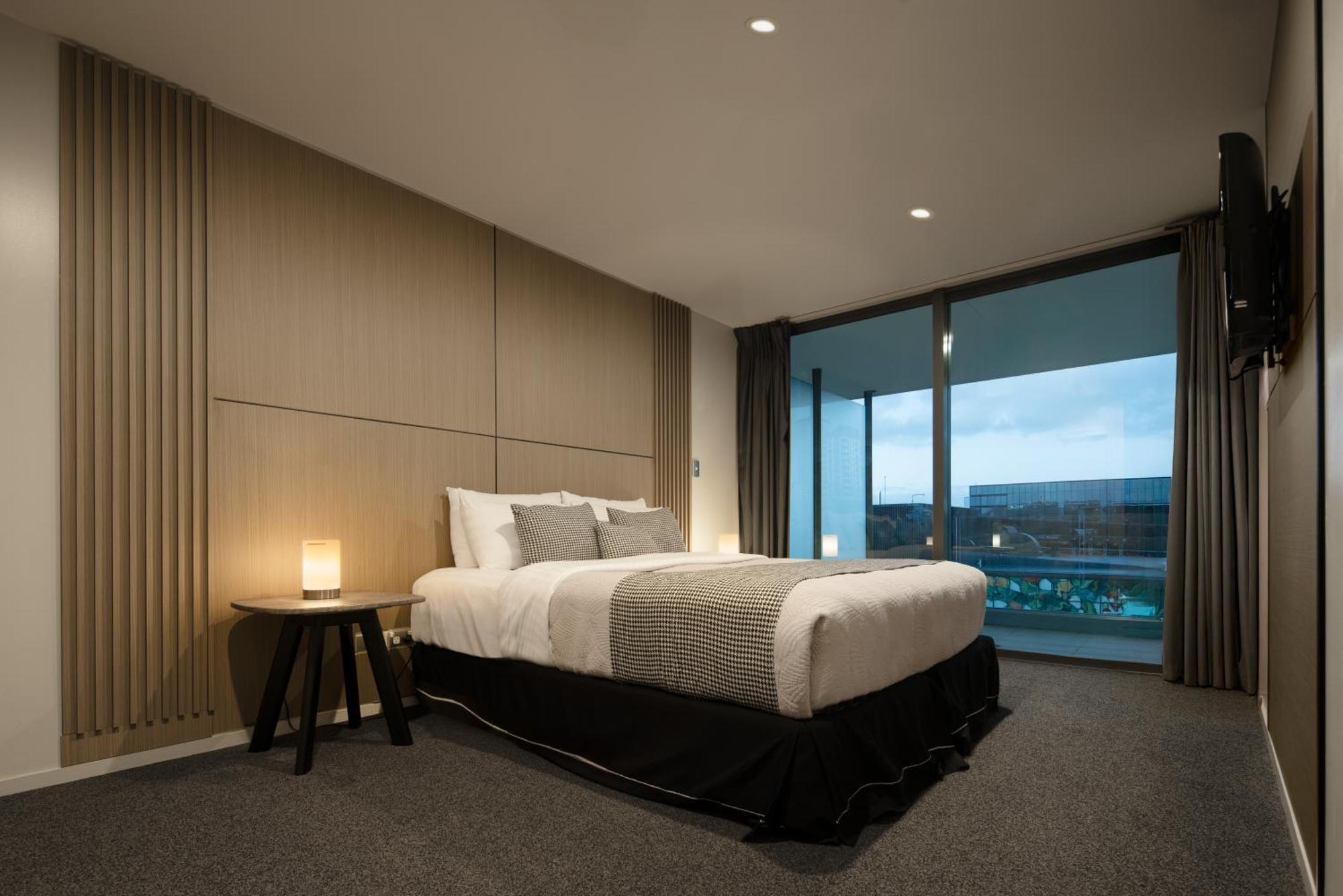 Quest On Hobson Serviced Apartments Окленд Экстерьер фото