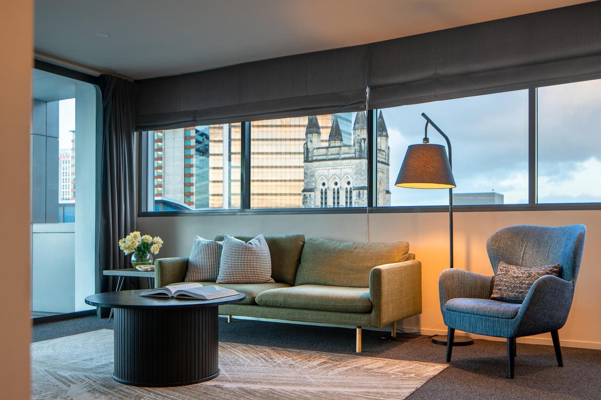 Quest On Hobson Serviced Apartments Окленд Экстерьер фото